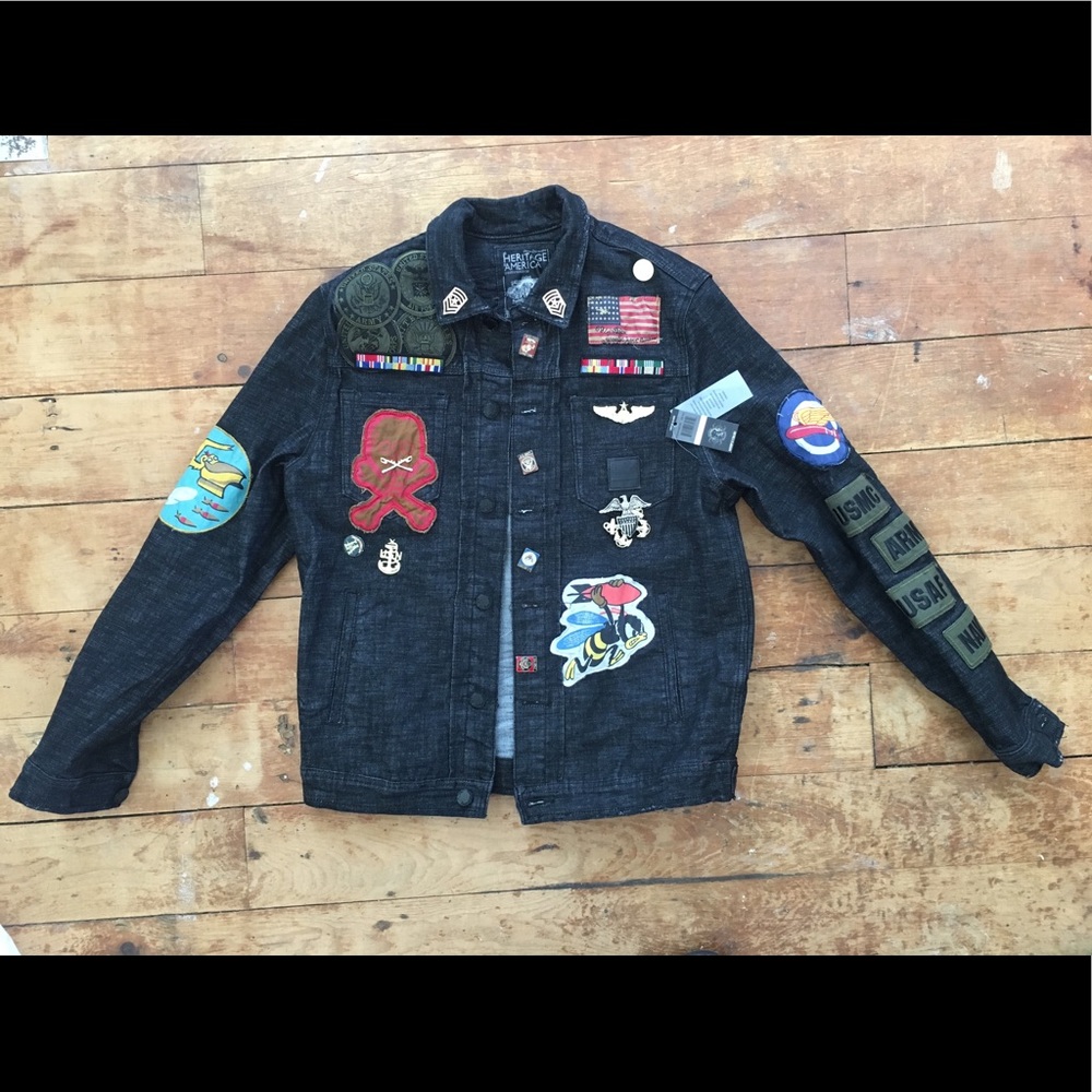 🚨FLASH SALE🚨denim patched jacket